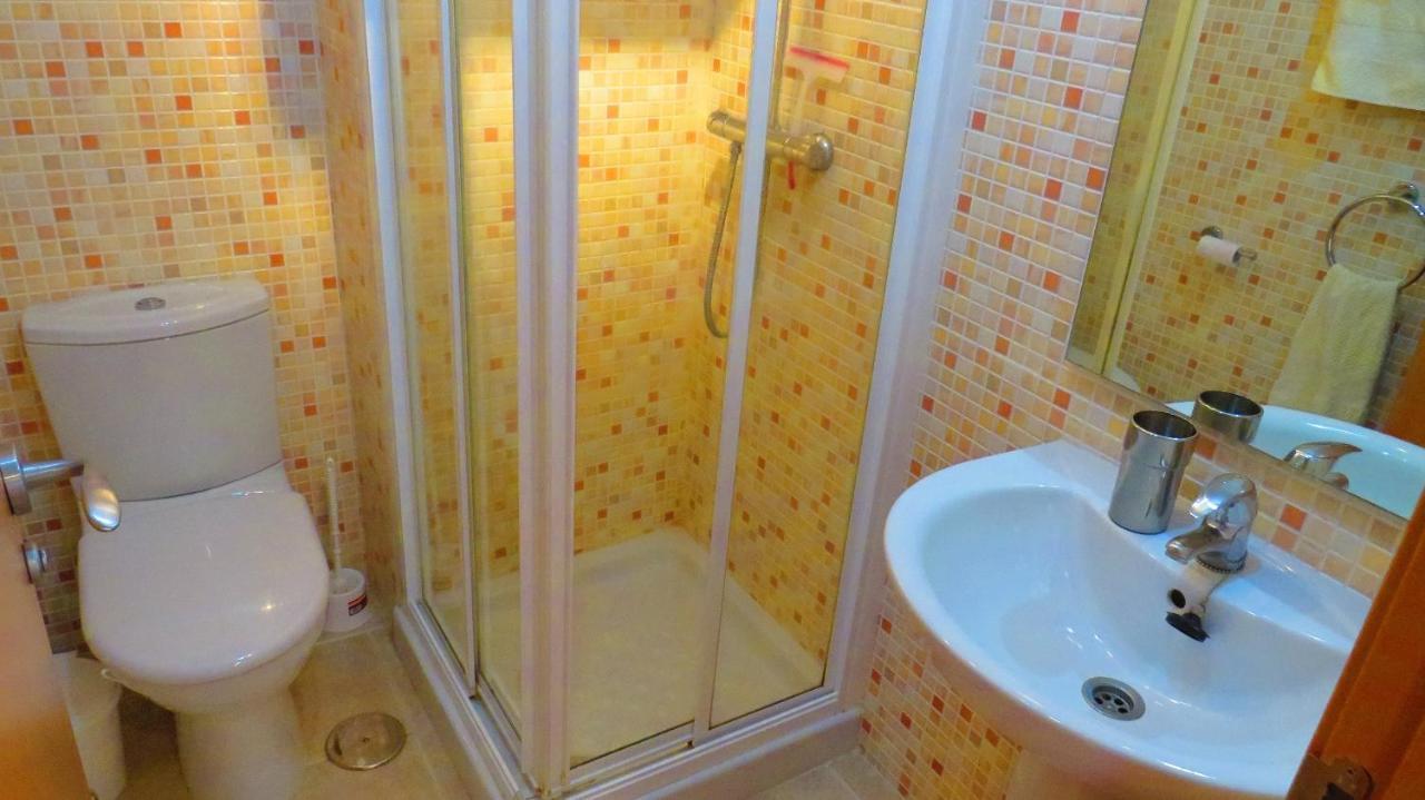 Casares Vacations Apartment Bagian luar foto
