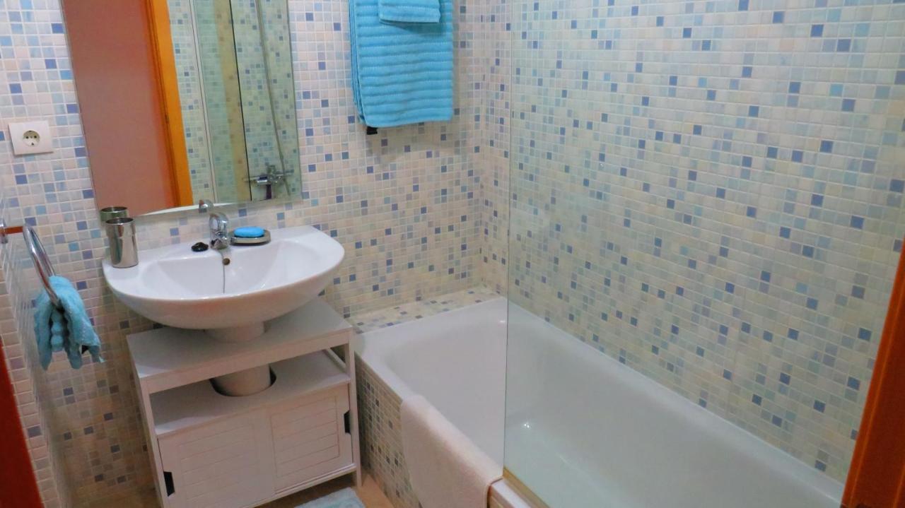 Casares Vacations Apartment Bagian luar foto