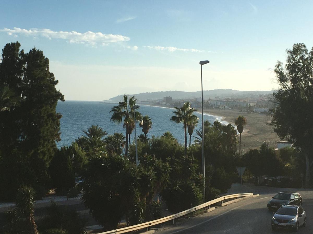 Casares Vacations Apartment Bagian luar foto