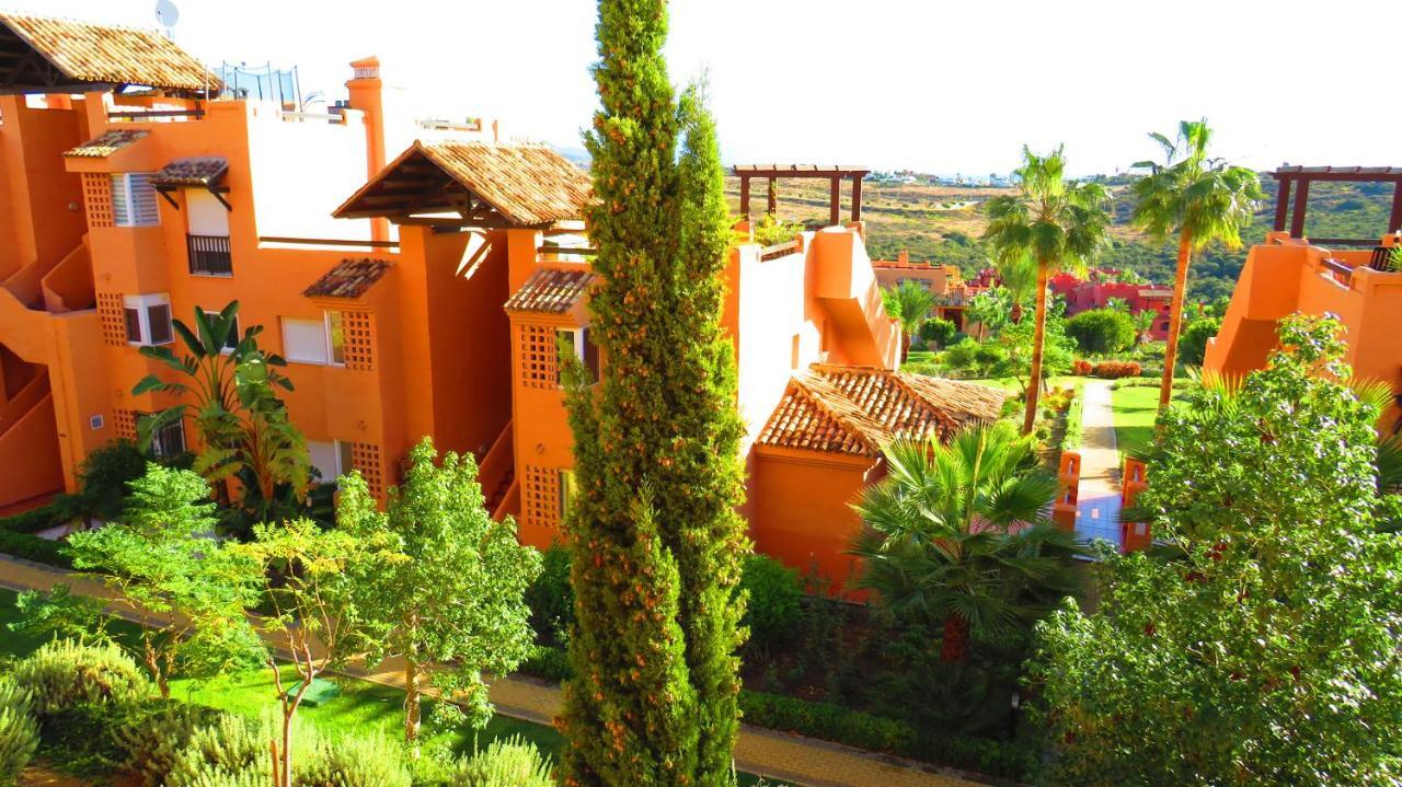 Casares Vacations Apartment Bagian luar foto